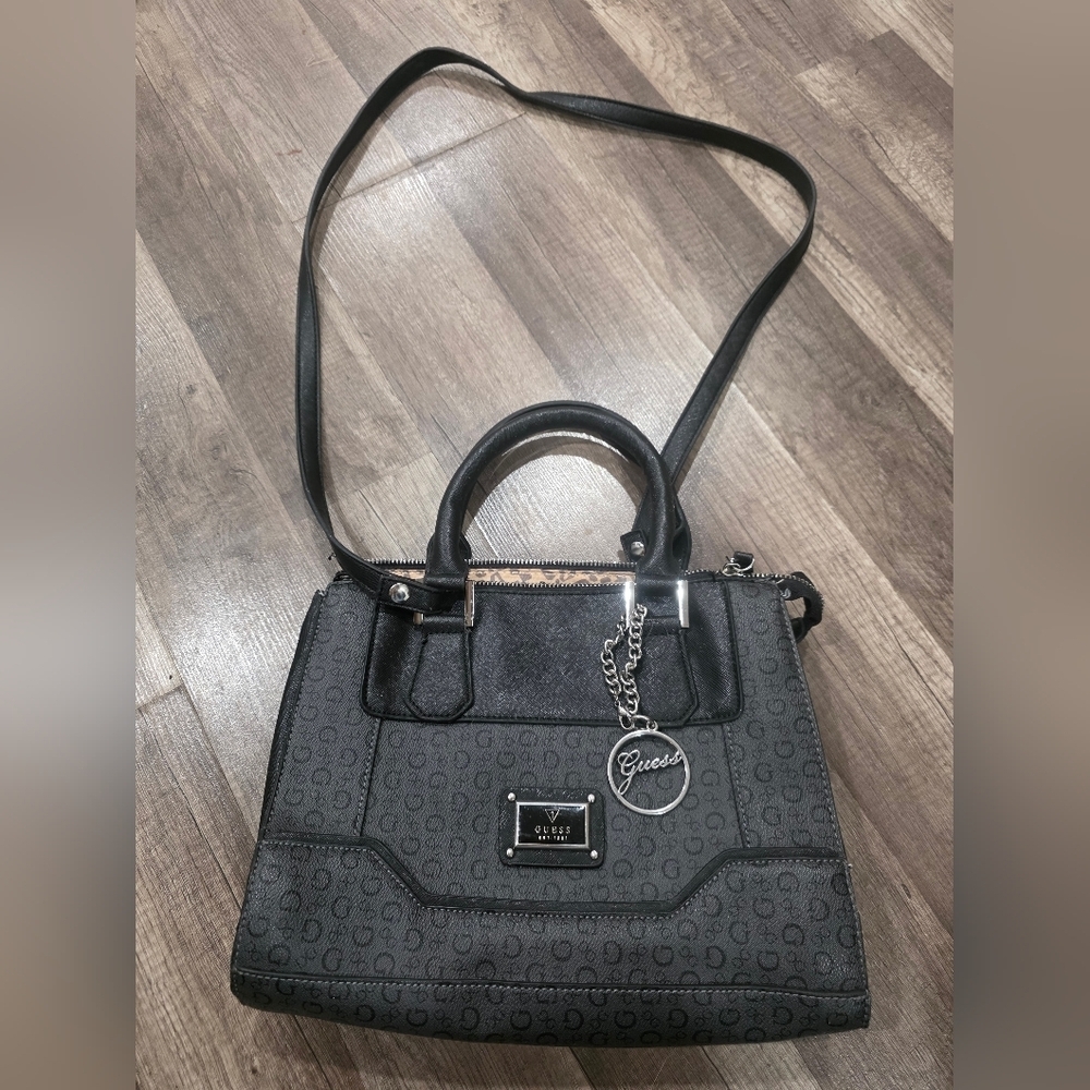 GUESS Black Monogram Two Way Satchel Crossbody Bag Shopper Classy 90s Y2k
